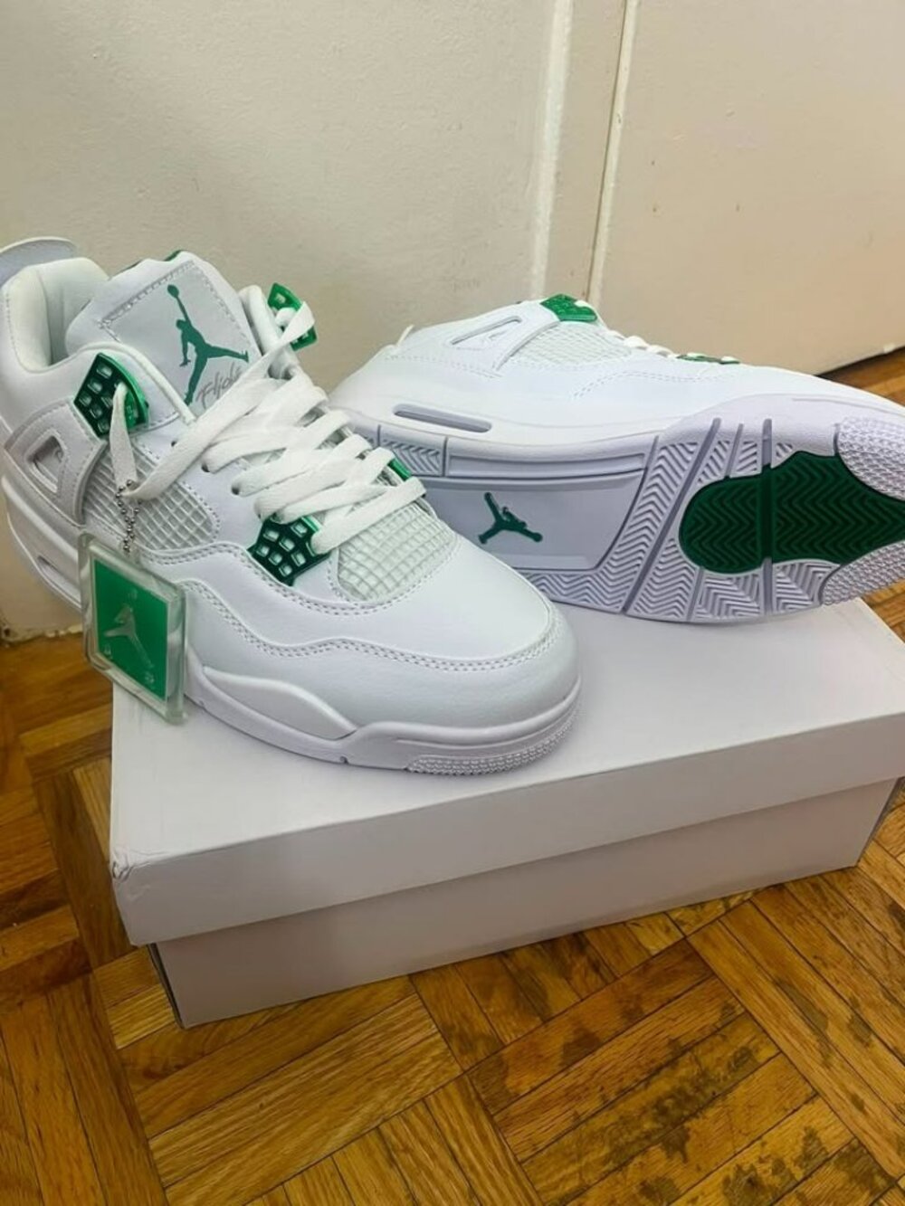 Jordan 4s Metallic Green